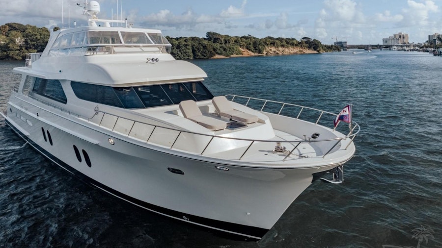 Deep Blue Zee Yacht Deep Blue Zee Yacht