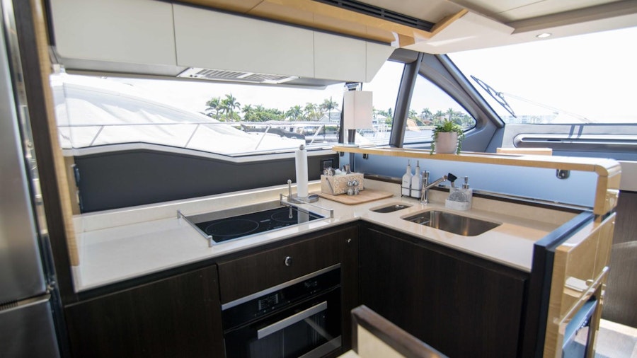 Lady M Yacht Lady M Yacht