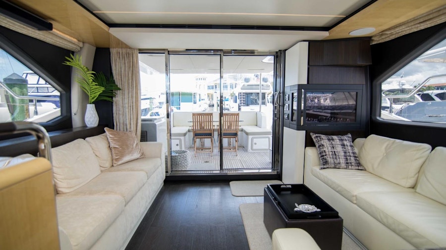 Lady M Yacht Lady M Yacht