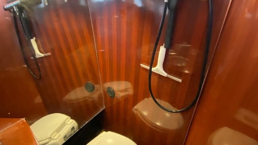 Lauren L Yacht Lauren L Yacht