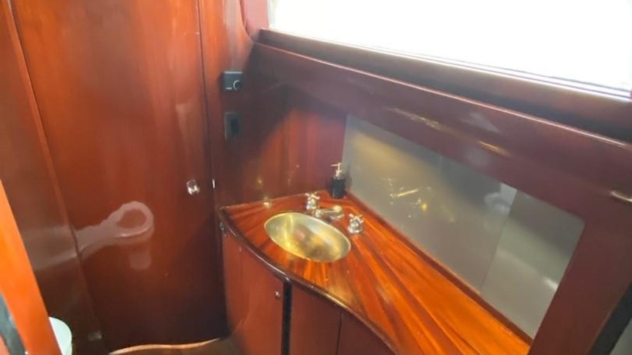 Lauren L Yacht Lauren L Yacht