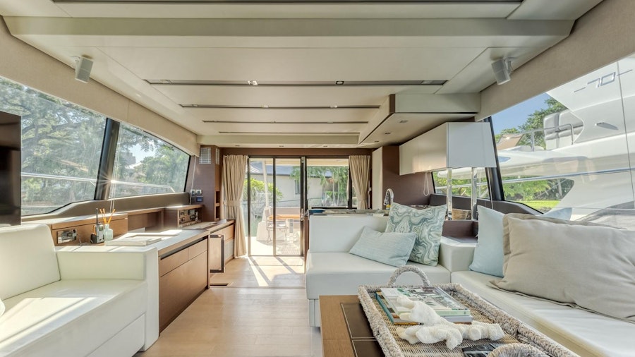 Christina Yacht Christina Yacht