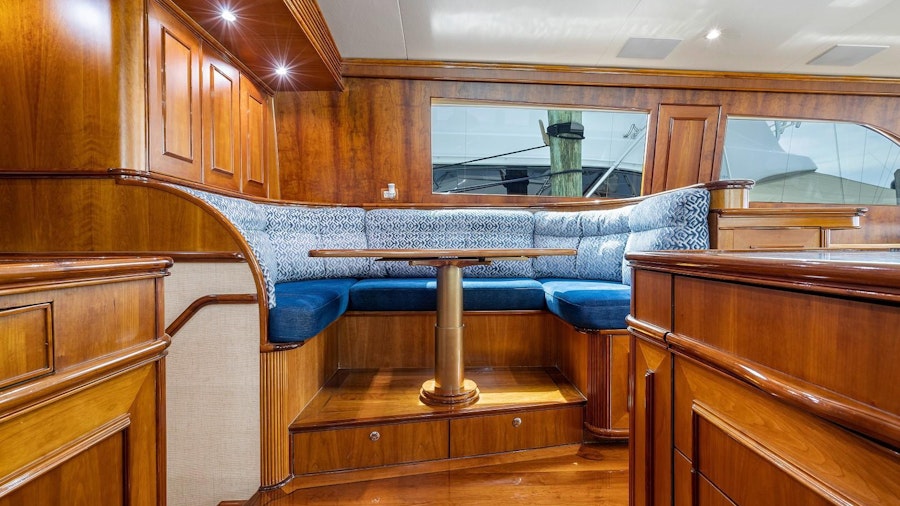 Past Time Yacht Past Time Yacht