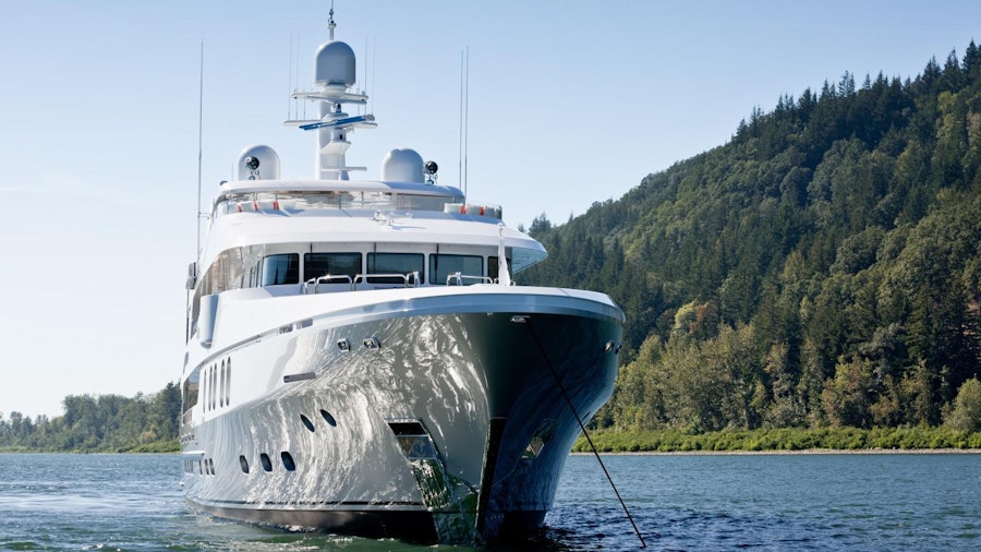 CHASSEUR Yacht CHASSEUR Yacht