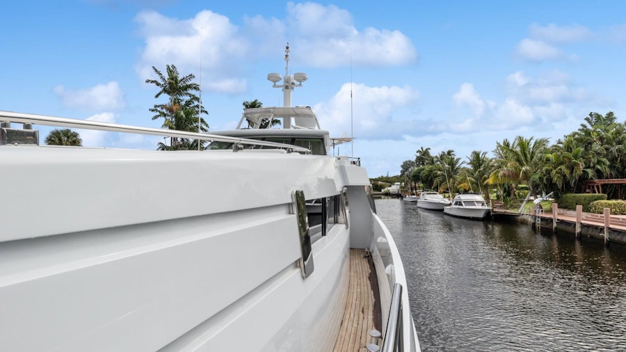 HIGHLINE Yacht HIGHLINE Yacht