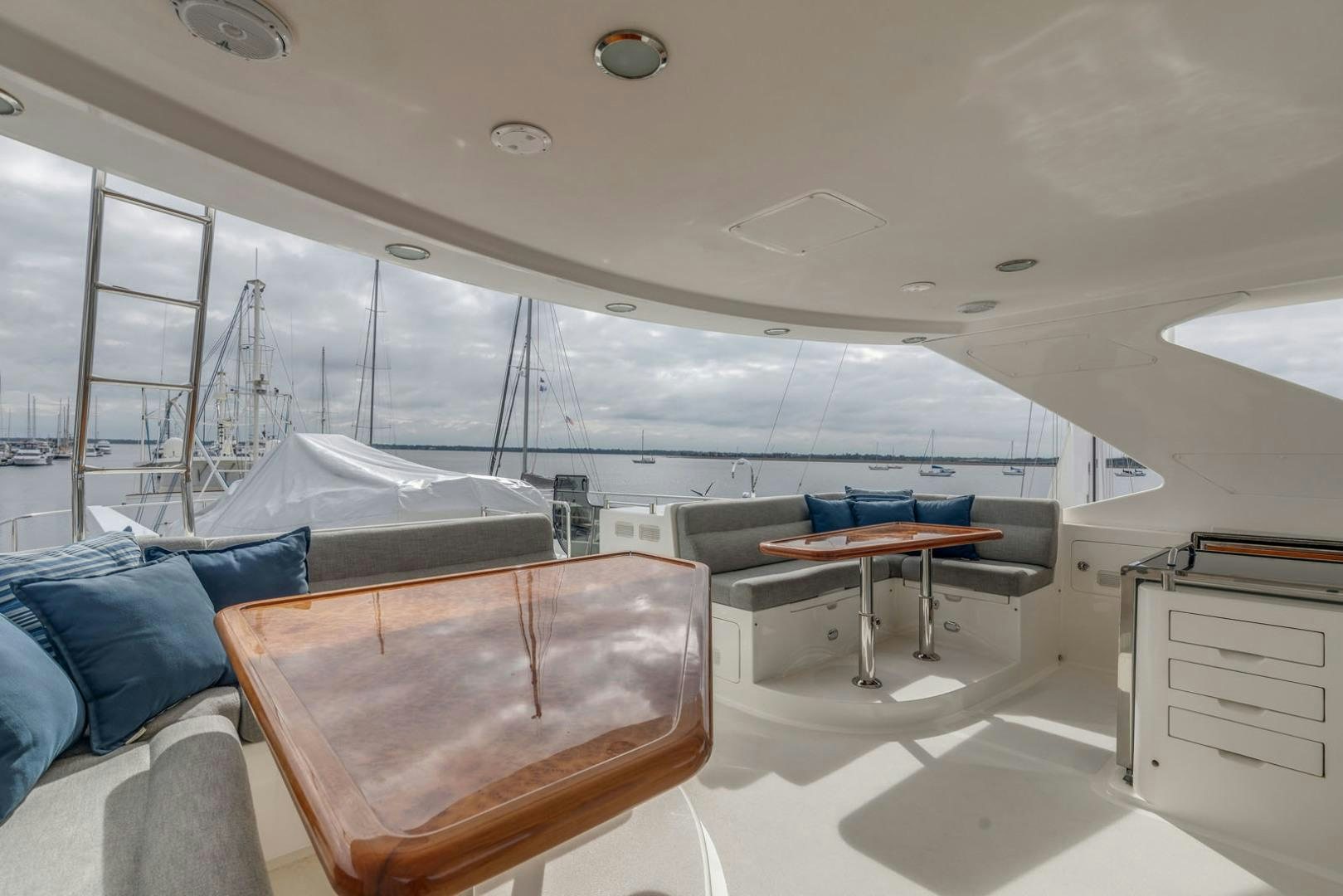 inside of a boat aboard LADY GIGI Yacht for Sale