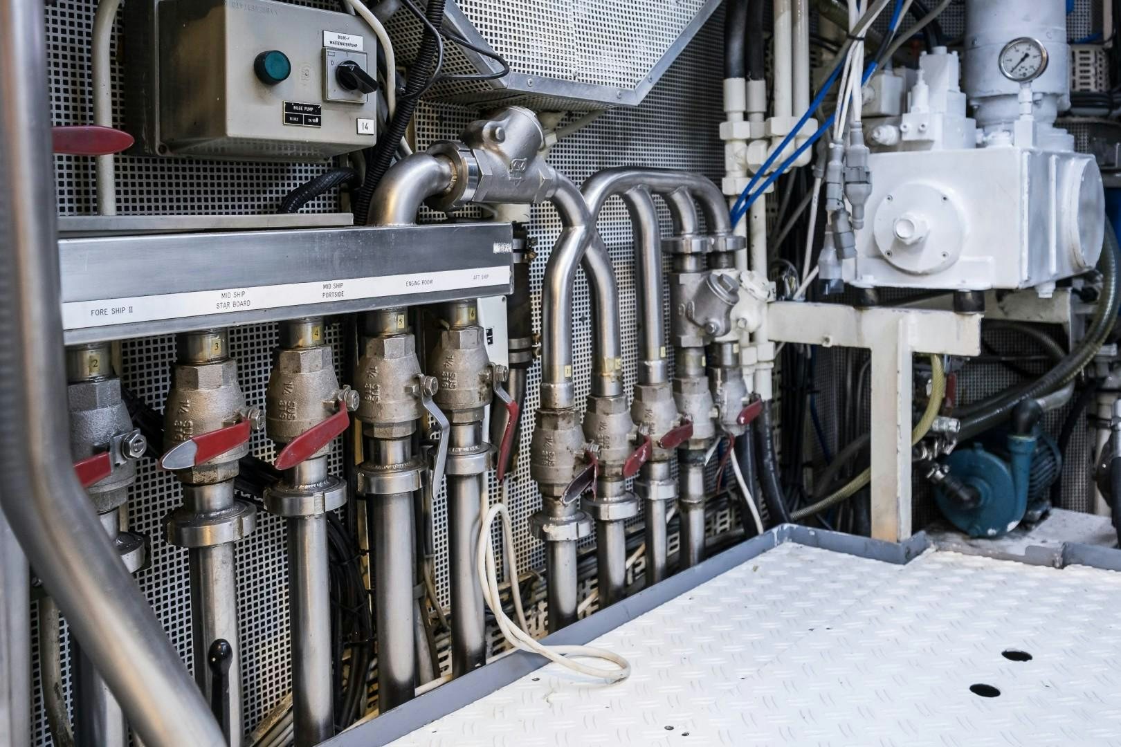 a machine with wires aboard ARQUIMEDES Yacht for Sale