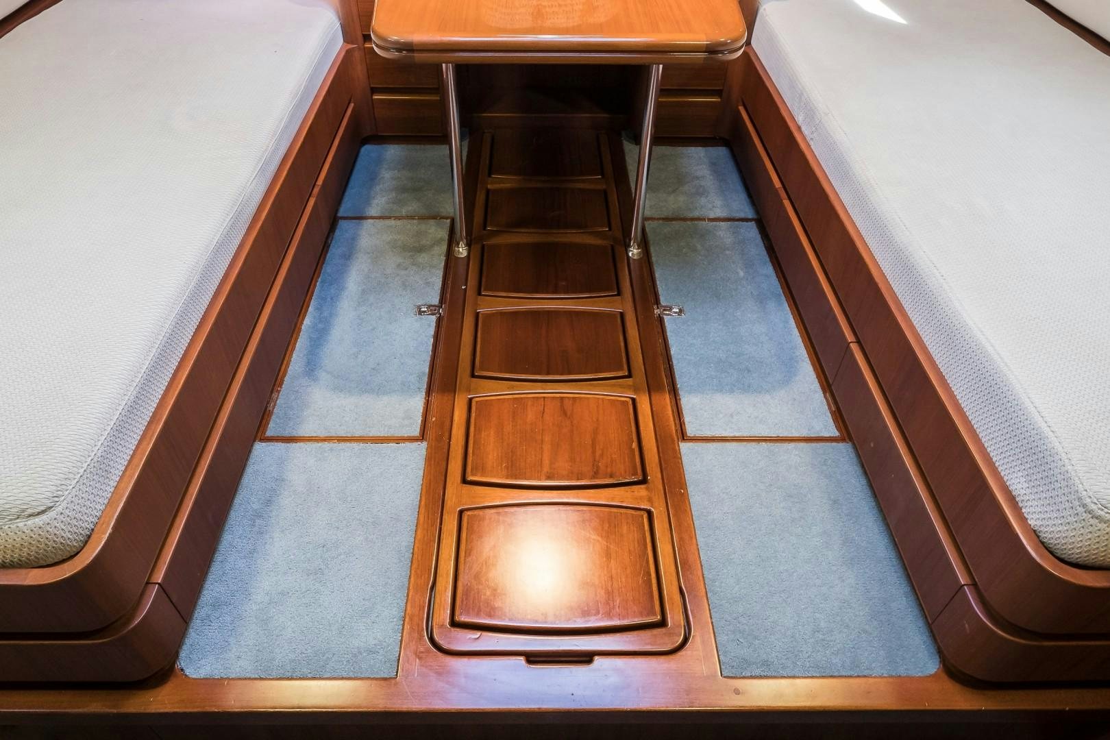 a wood floor with a wood floor aboard ARQUIMEDES Yacht for Sale