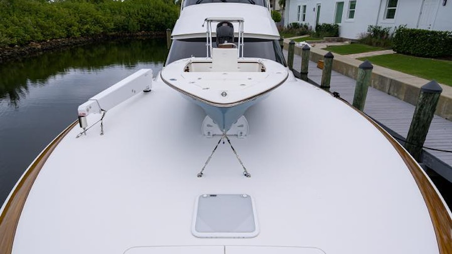 Renegade Yacht Renegade Yacht