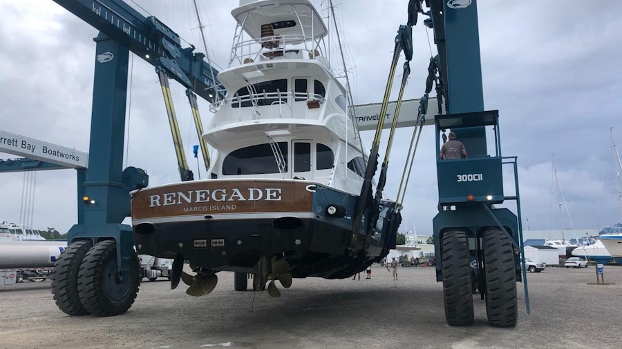 Renegade Yacht Renegade Yacht