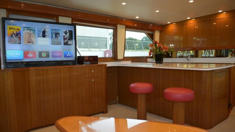Cruise Missile Yacht Cruise Missile Yacht