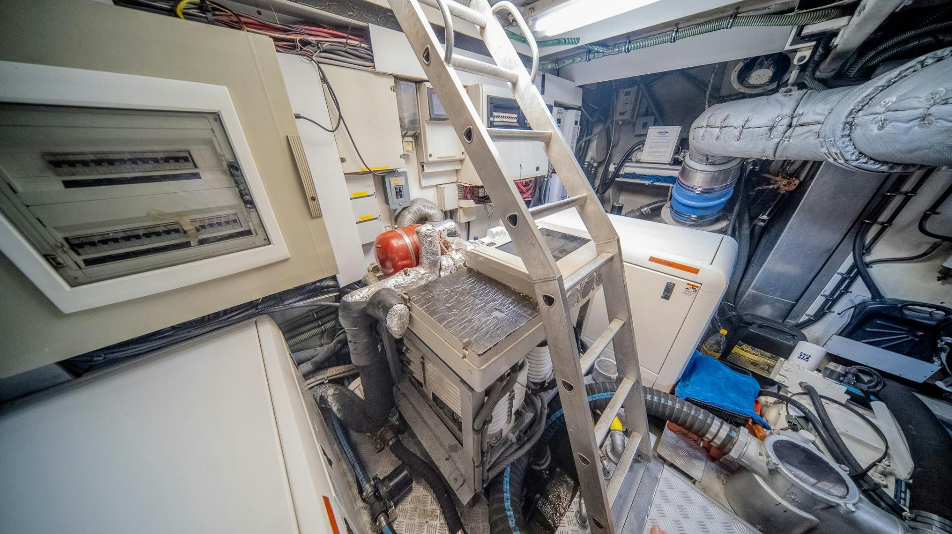 a large room with machinery aboard GOOD LACK Yacht for Sale