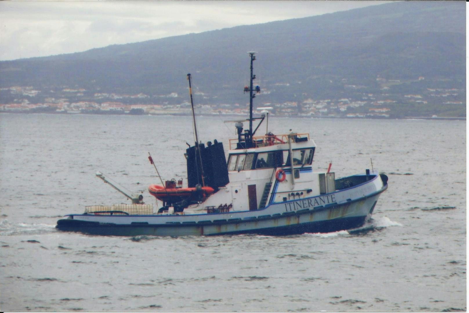 a boat in the water aboard ITINERANTE I Yacht for Sale