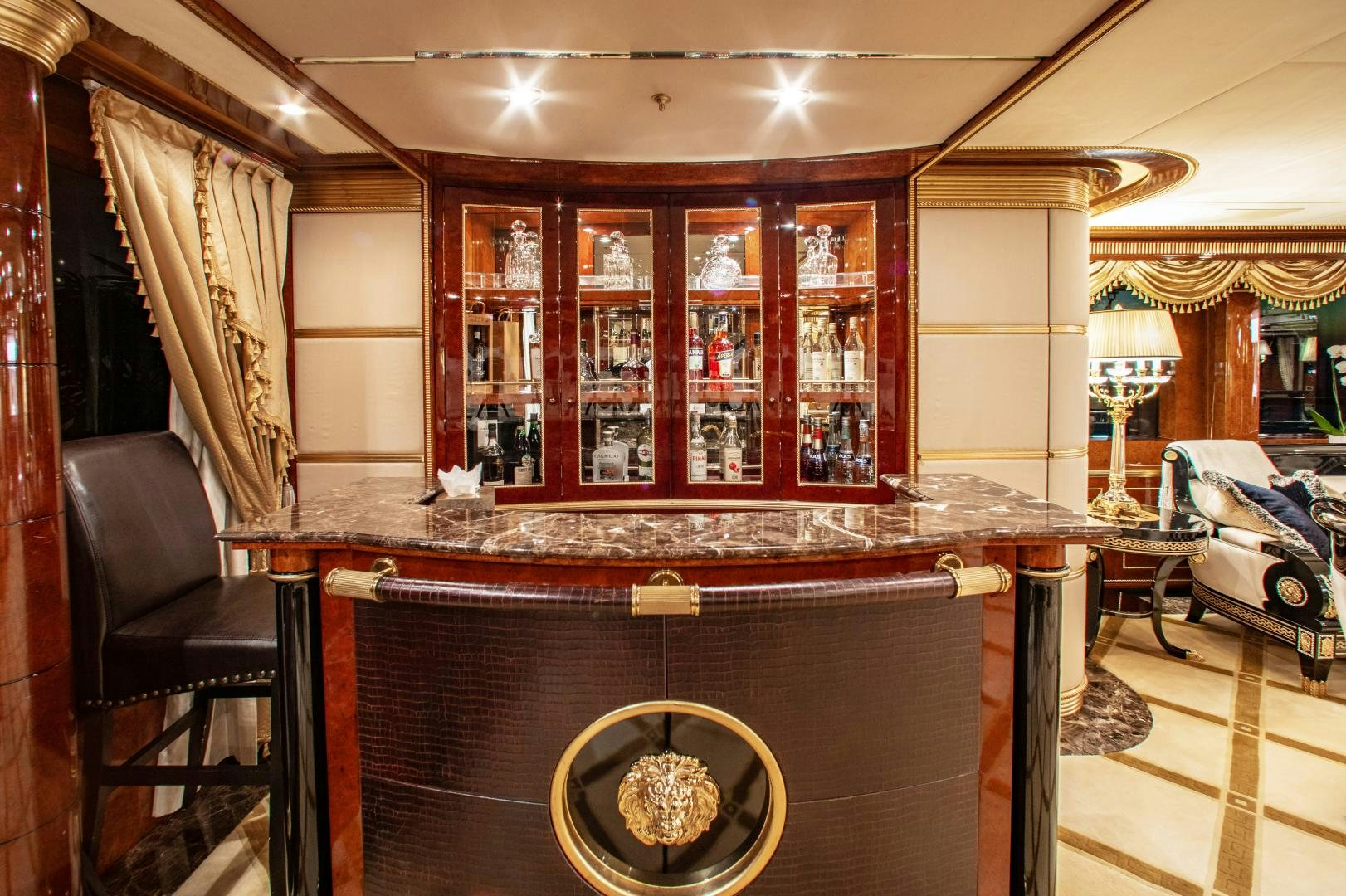 a bar with a large bar aboard SORRENTO Yacht for Sale