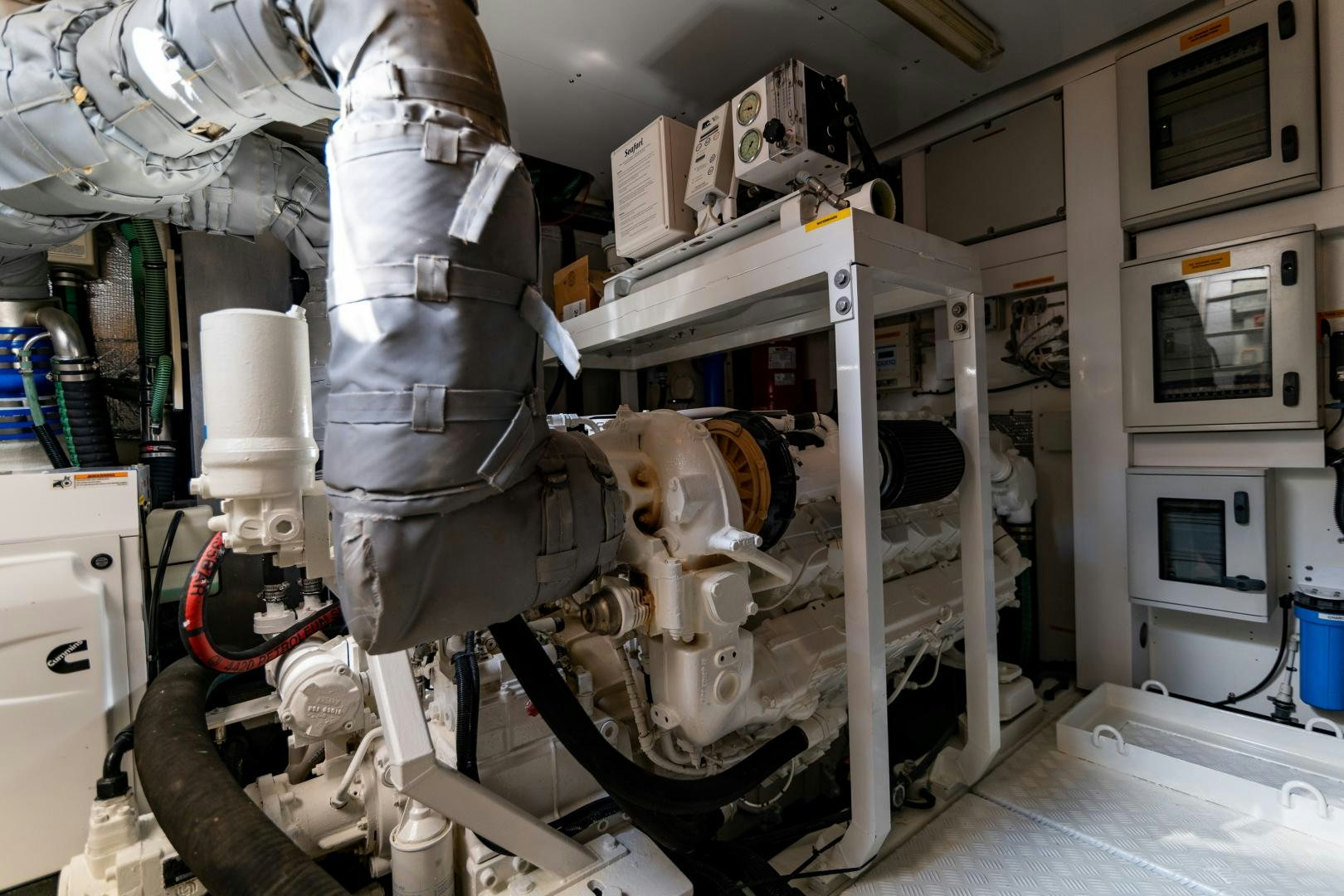 a room with machinery aboard SOL Y LUNA Yacht for Sale