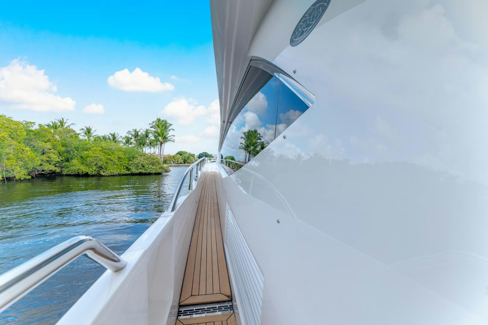a boat on the water aboard SOL Y LUNA Yacht for Sale