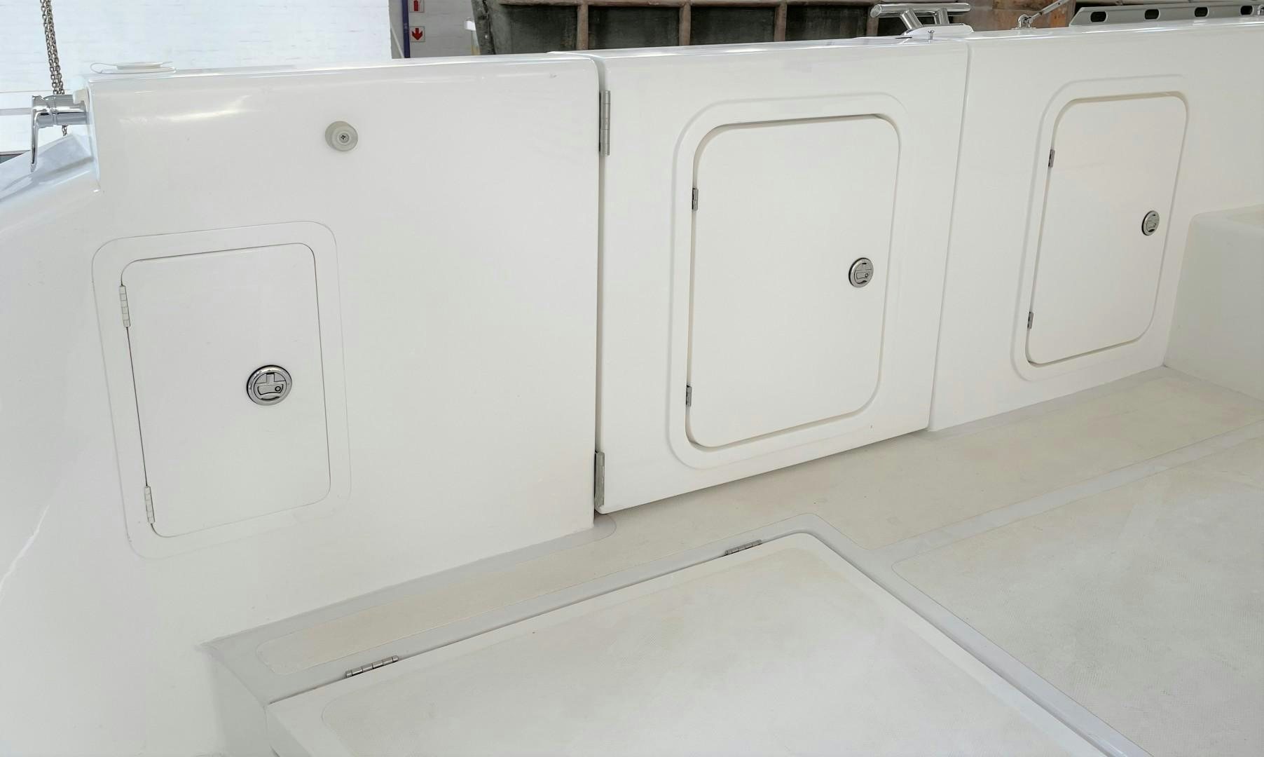 a white rectangular object with a white surface aboard SKYE Yacht for Sale