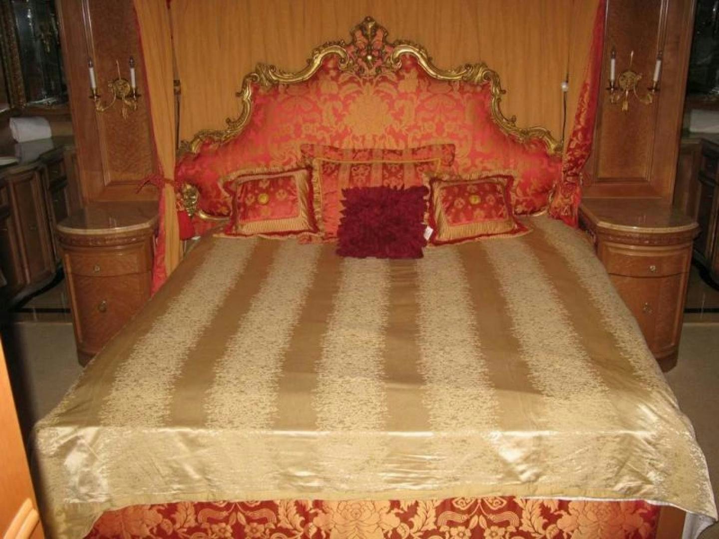a bed with a pillow aboard TRUE NORTH Yacht for Sale