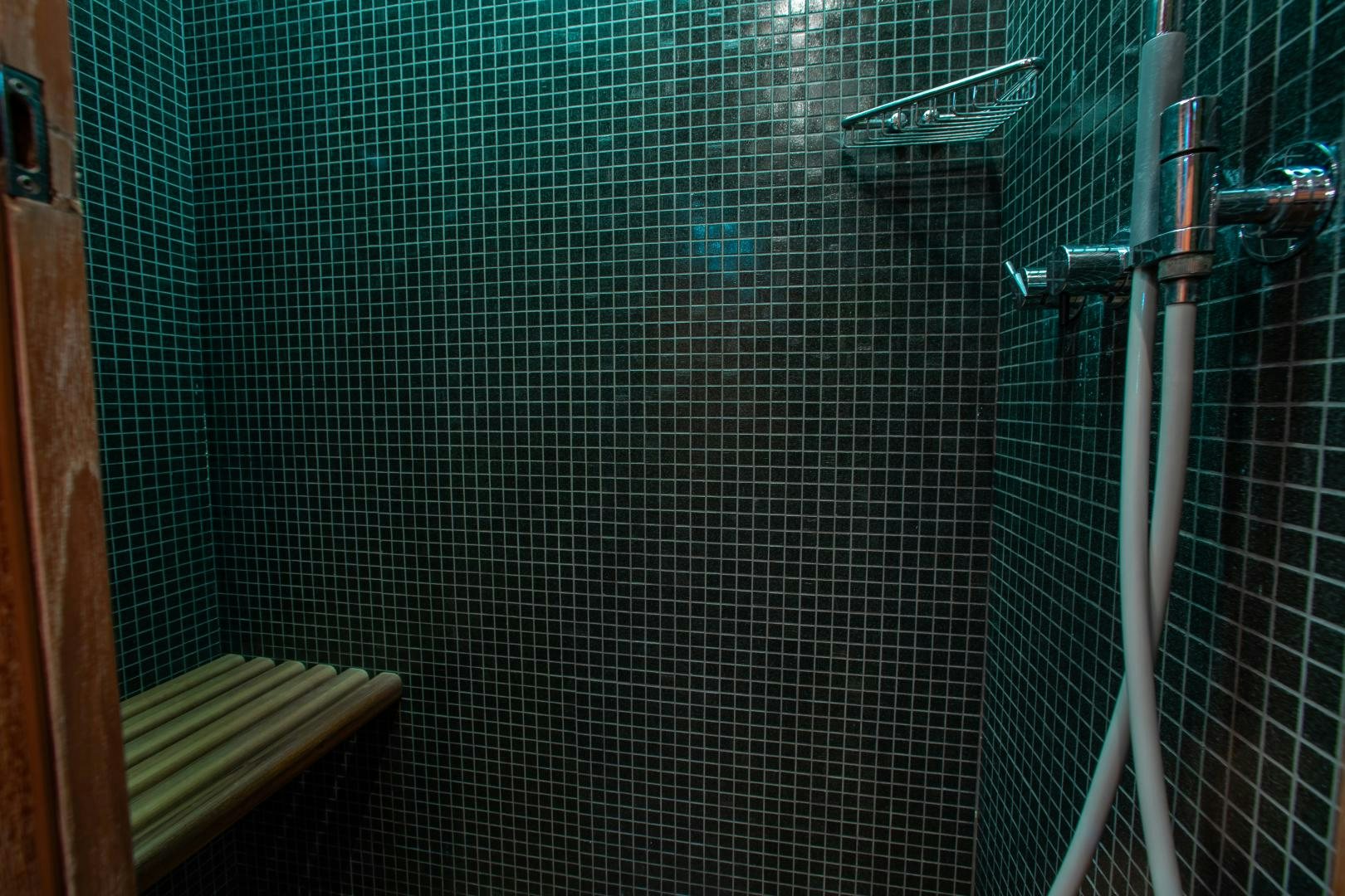 a cage with a cage aboard SMILE Yacht for Sale