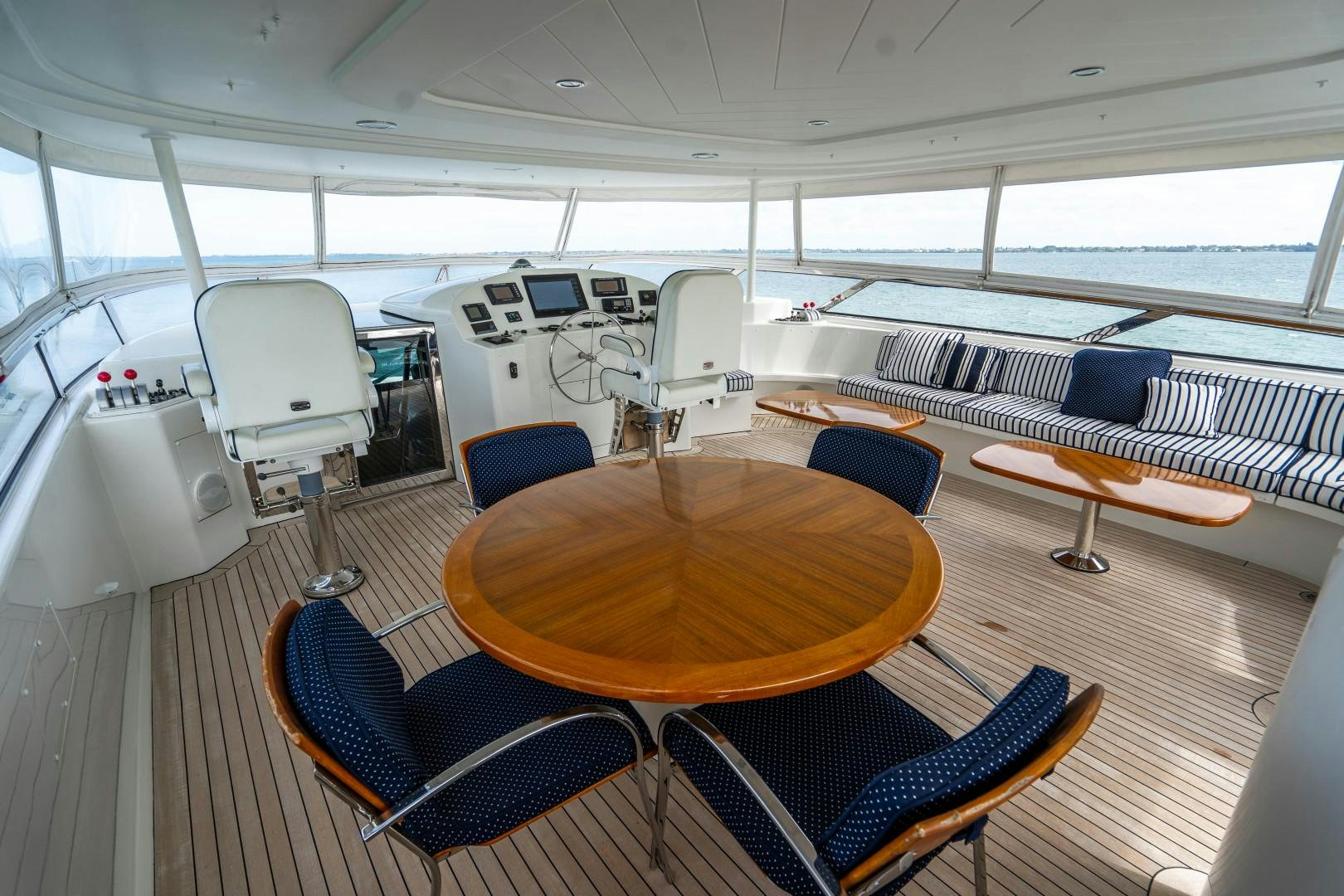 inside of a boat aboard LEGACY Yacht for Sale