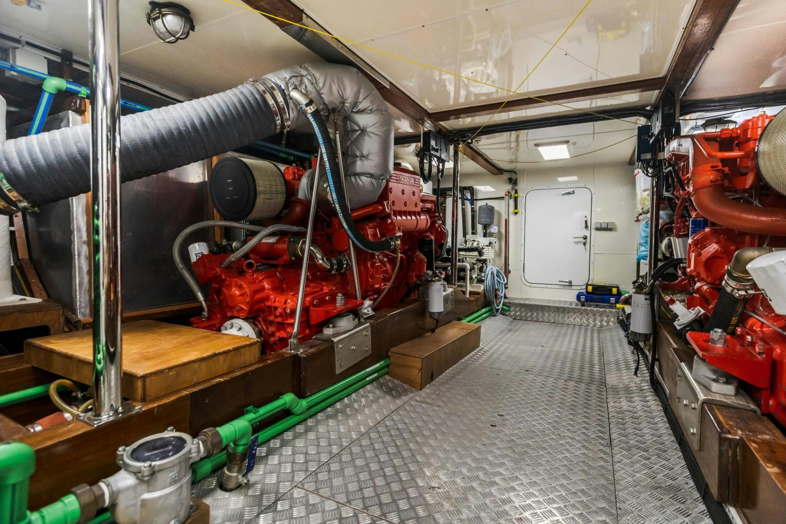 a large machine in a factory aboard DILNISIN Yacht for Sale