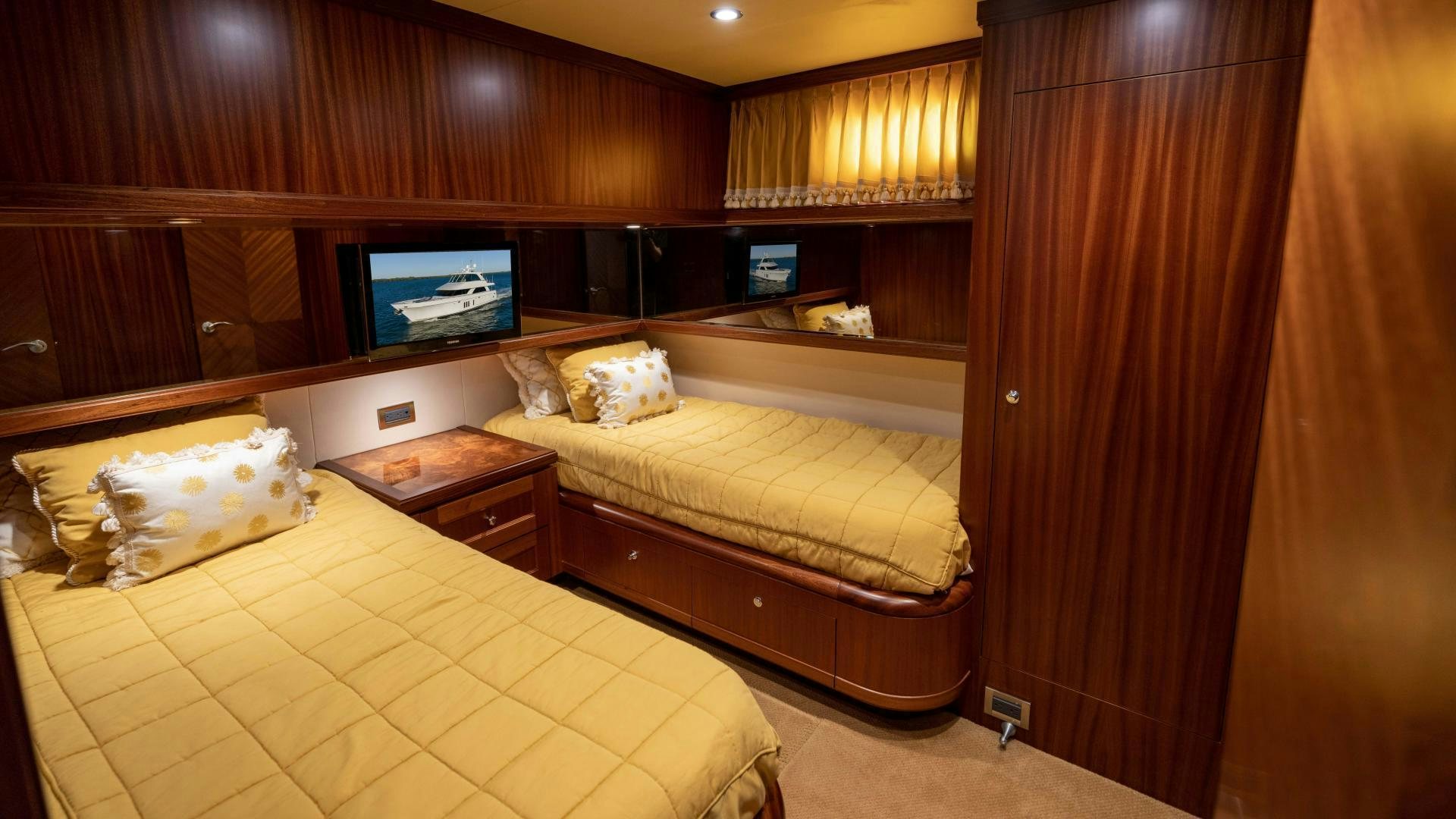 a room with two beds aboard RHYTHM'N BLUES Yacht for Sale