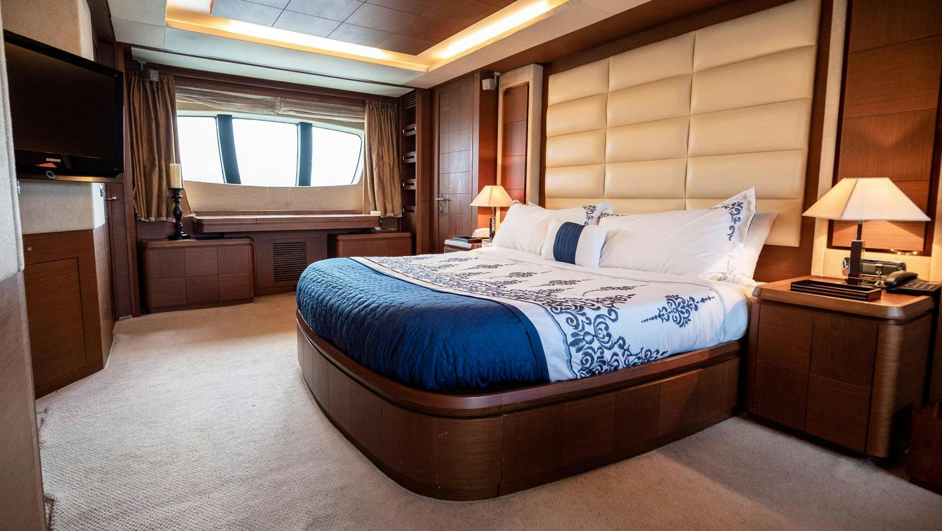 a bed in a hotel room aboard CAMY ED Yacht for Sale