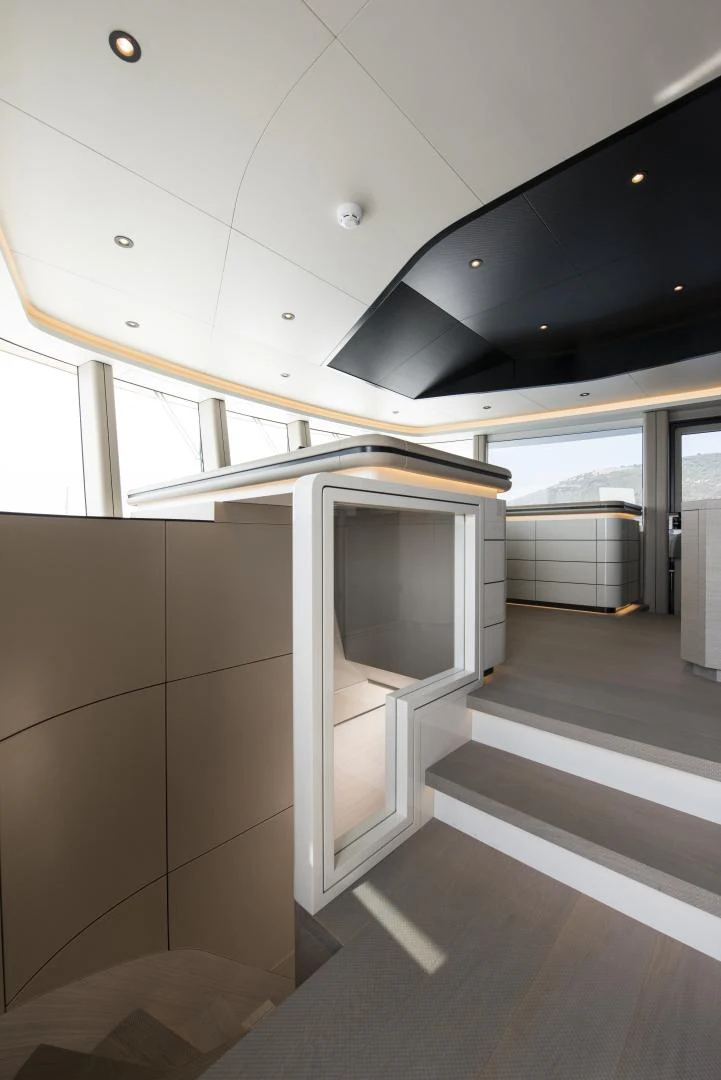 a room with a ceiling fan aboard ALFRESCO 125 Yacht for Sale