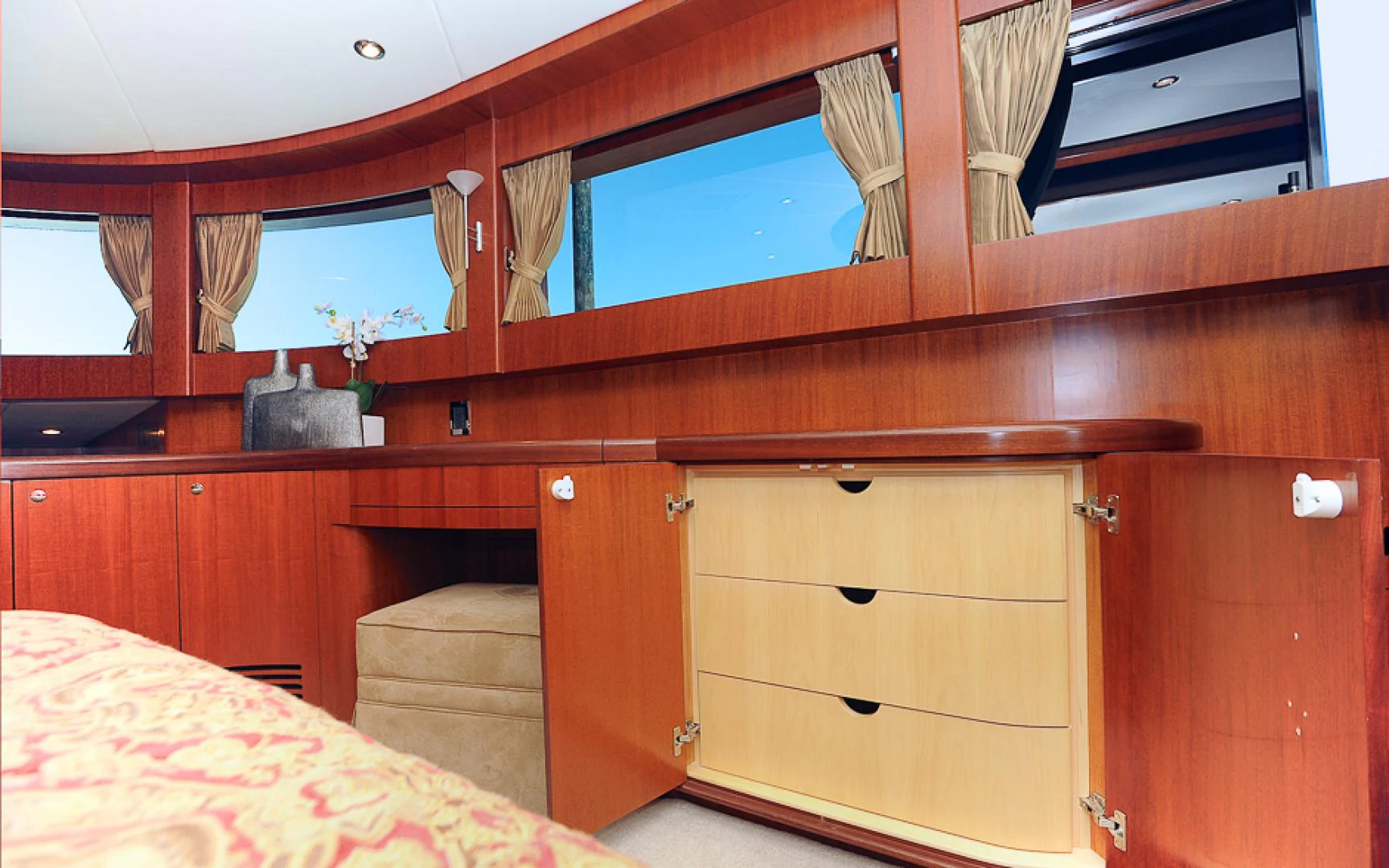 a room with a bed and a window aboard MARANATHA Yacht for Sale