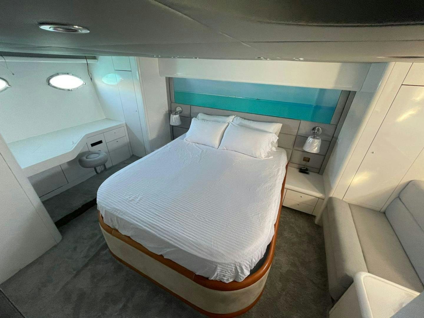 a small hospital room aboard Highlander Yacht for Sale