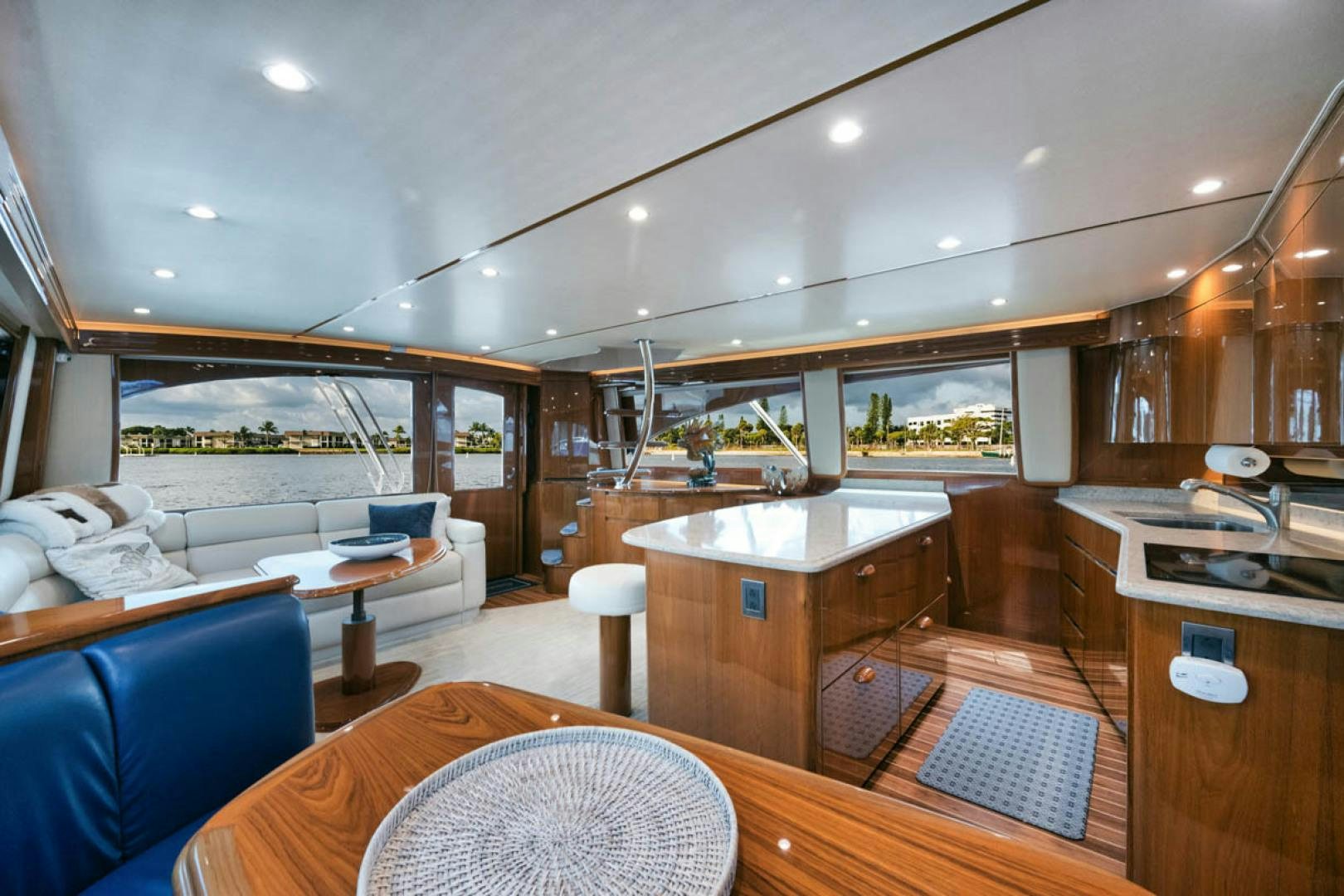 a large modern looking living room aboard SUNSHINE Yacht for Sale