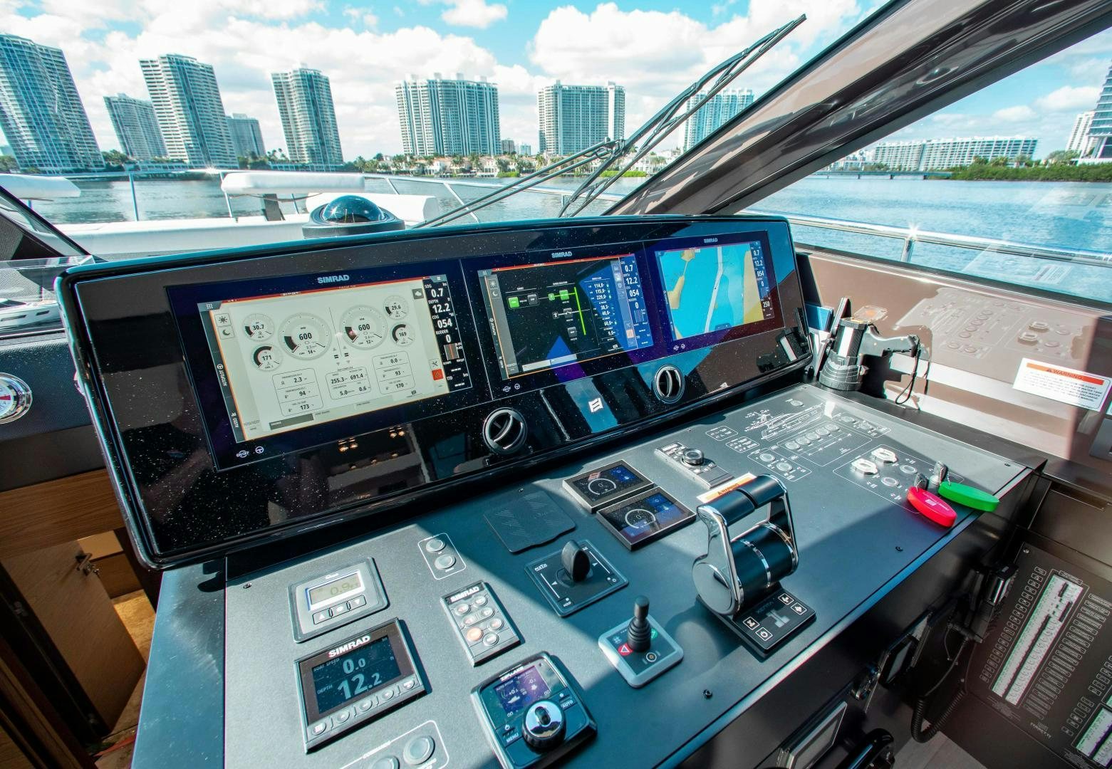 graphical user interface aboard Ferretti 670 Yacht for Sale