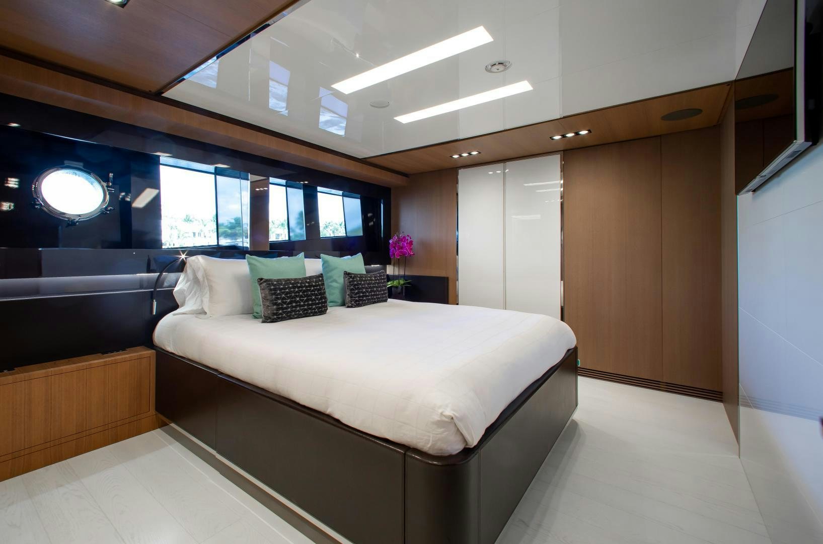 a bed in a room aboard CHOP CHOP Yacht for Sale