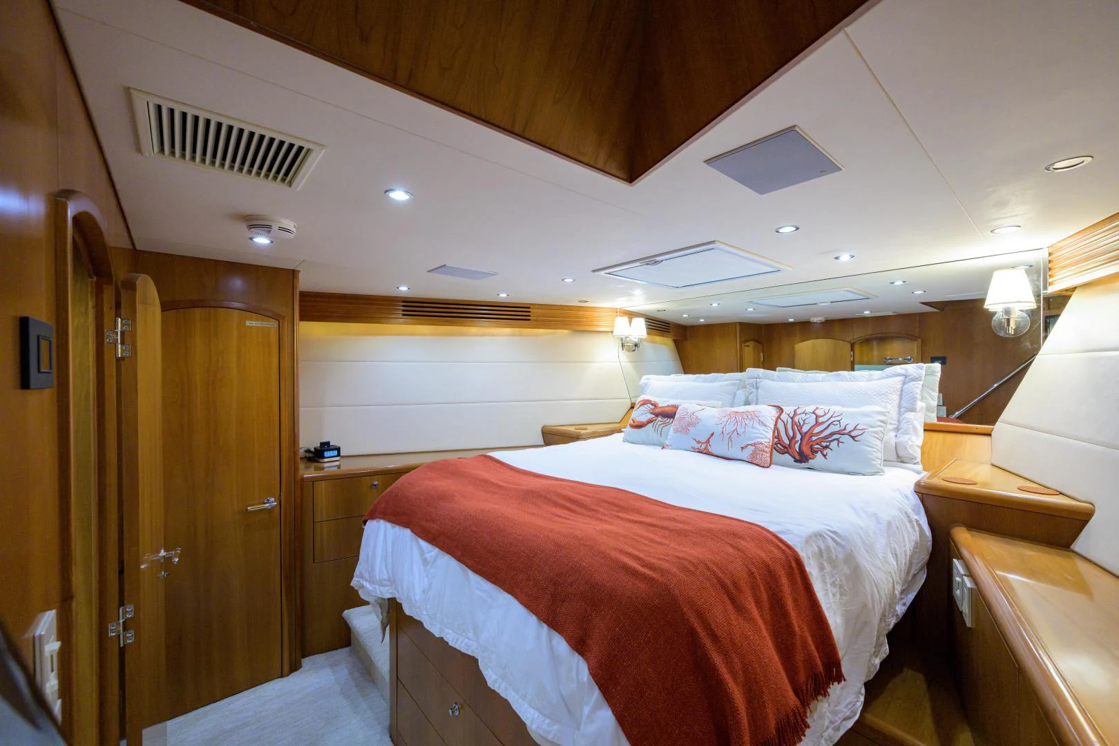 a room with a bed and a desk aboard IRISH EI'S Yacht for Sale