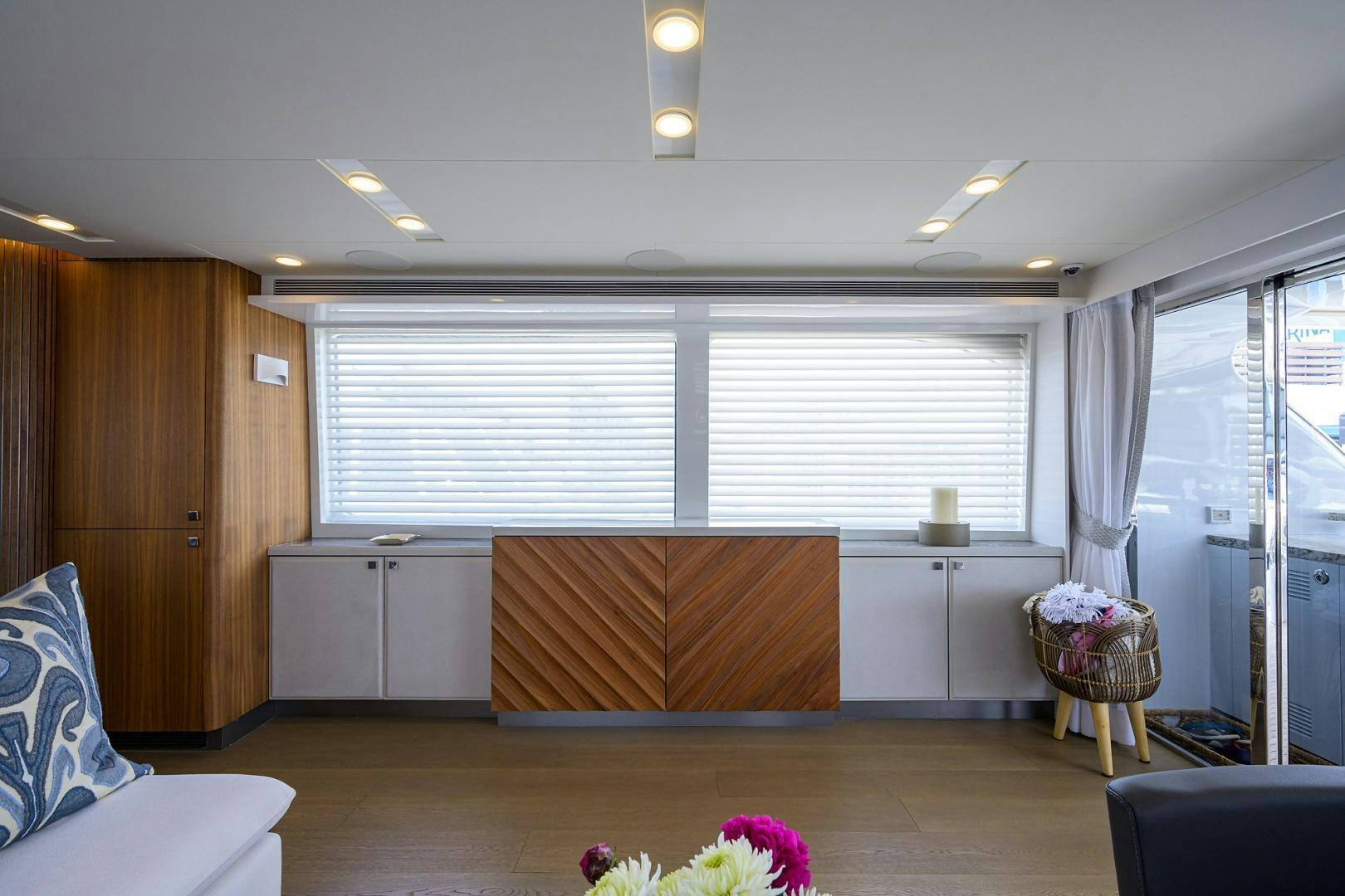 a room with a bed and a desk aboard MY 3 GALS Yacht for Sale