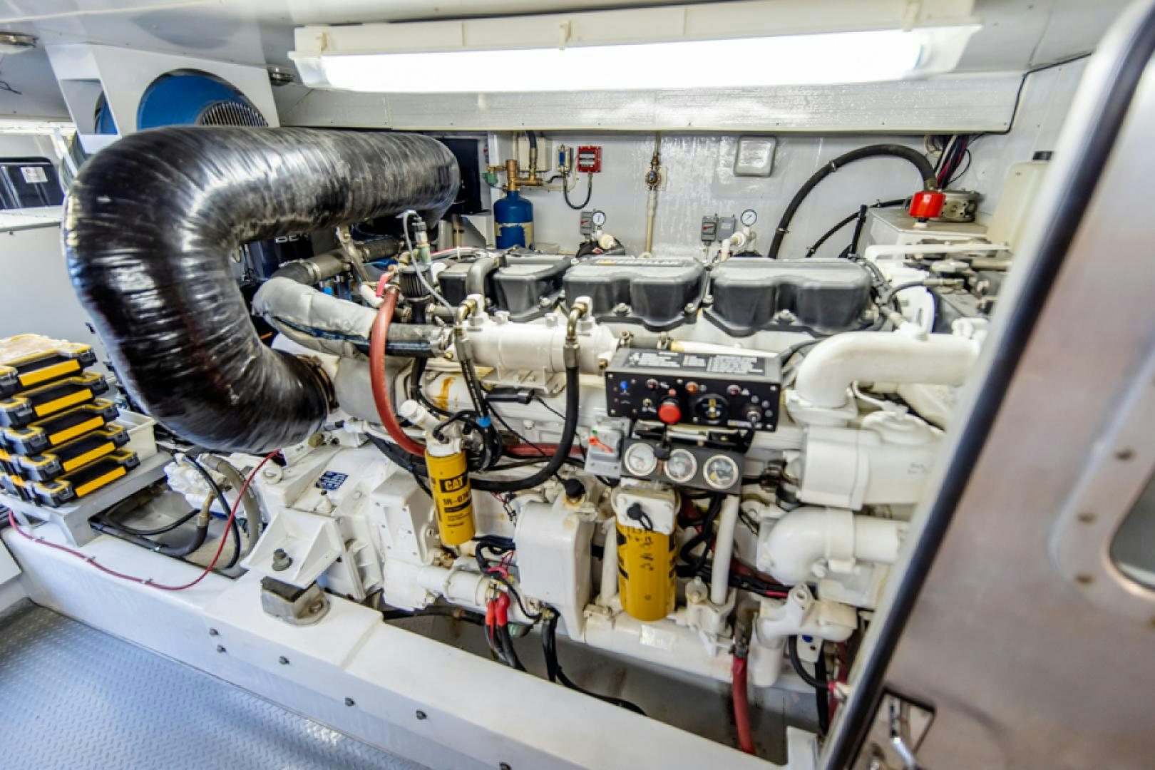 a machine with a large piece of equipment in it aboard the happy boat Yacht for Sale