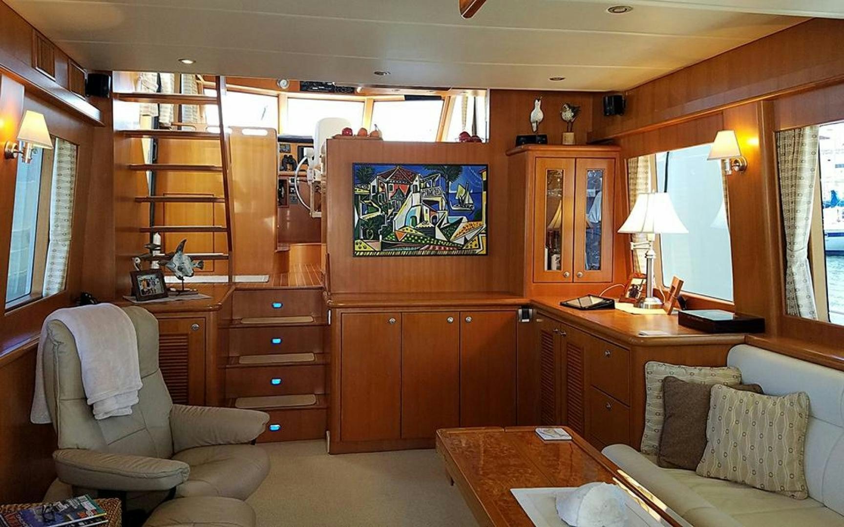 a room with a bed and a desk aboard GOWIN PLACES IV Yacht for Sale