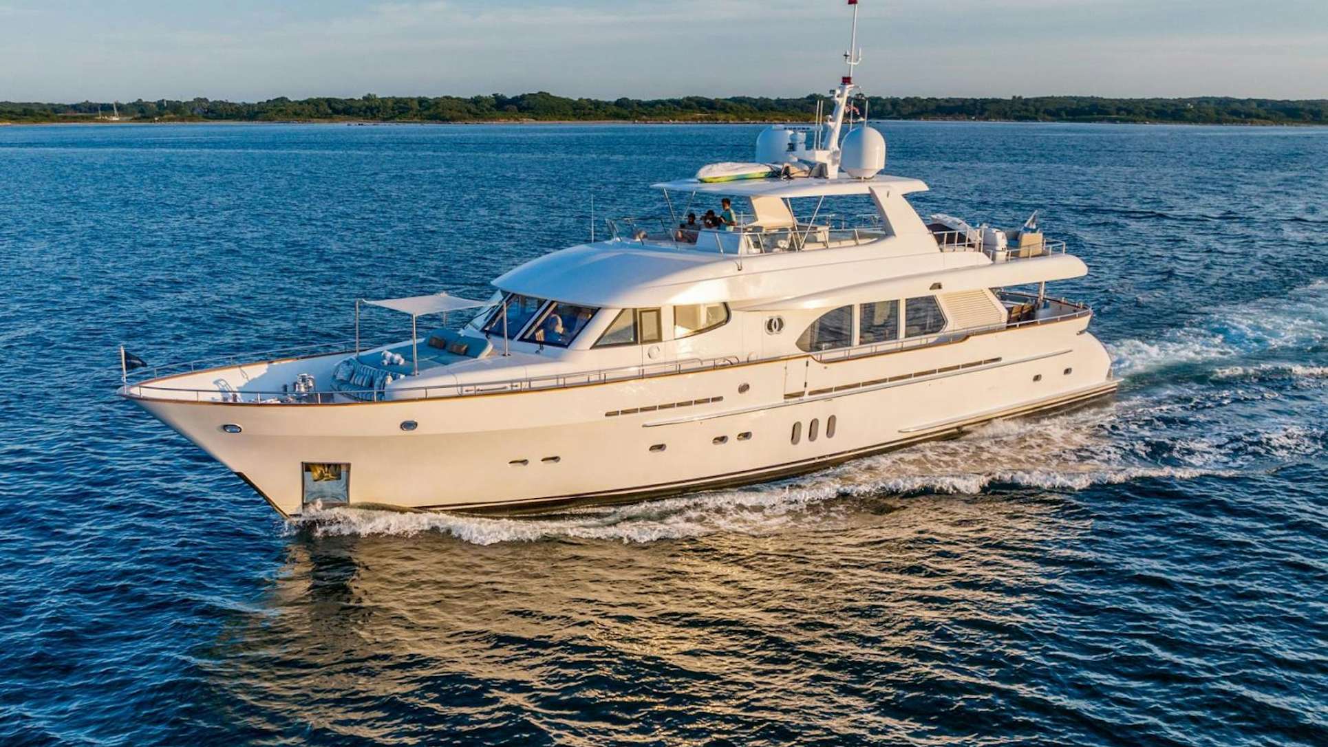 pura vida yacht for sale