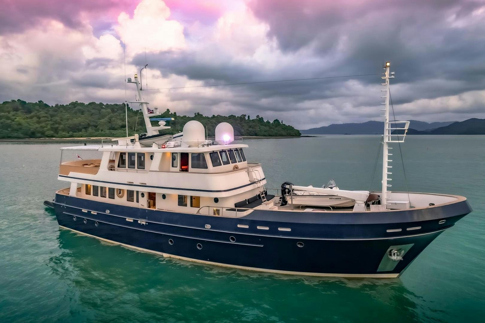 a boat in the water aboard DOUBLEYOU Yacht for Sale