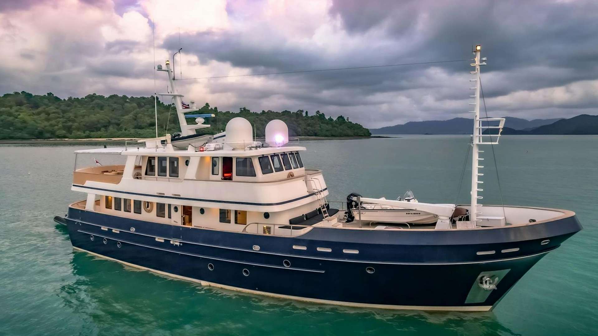 a boat in the water aboard Doubleyou Yacht for Sale