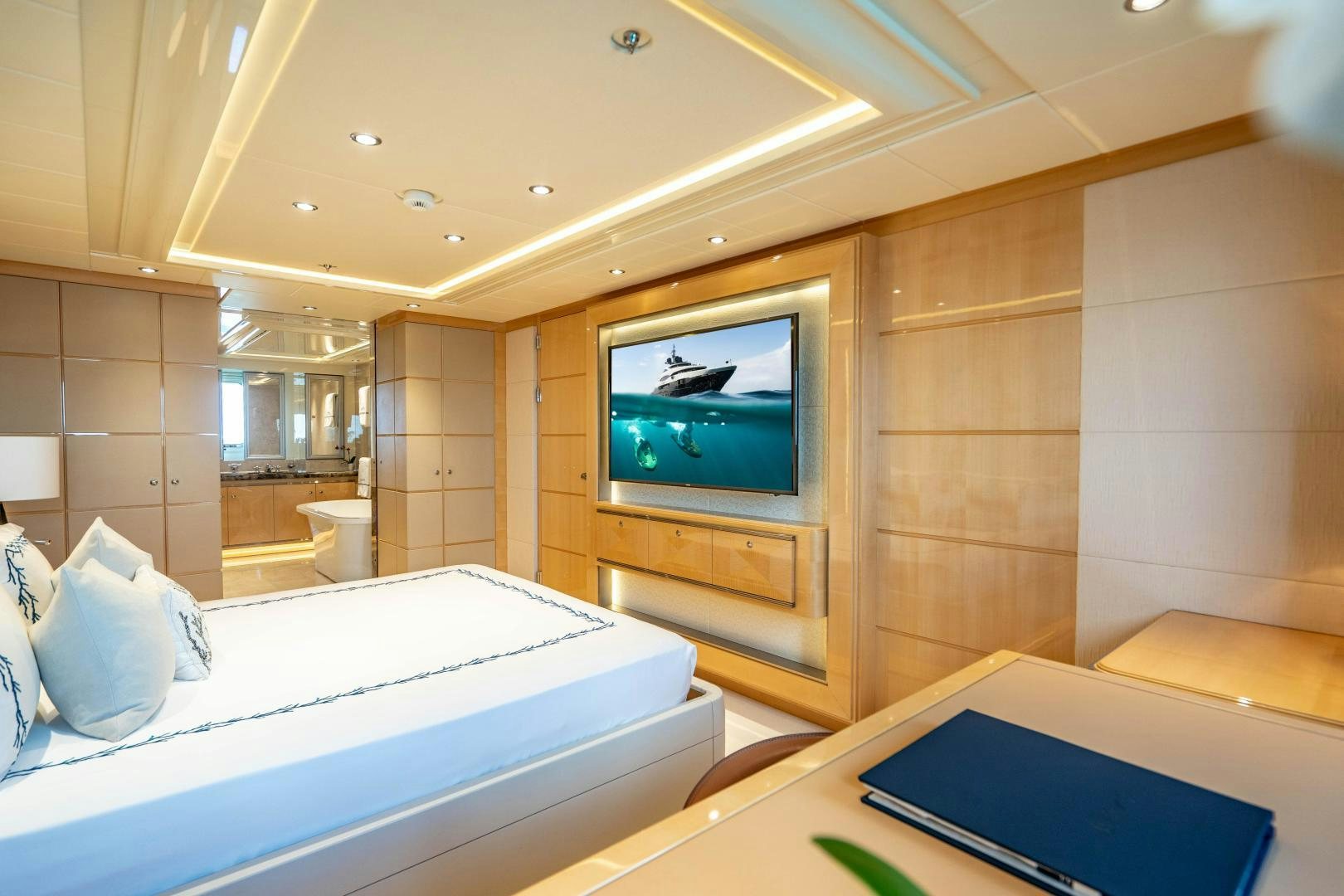 a bathroom with a large jacuzzi tub aboard SOUTH Yacht for Sale