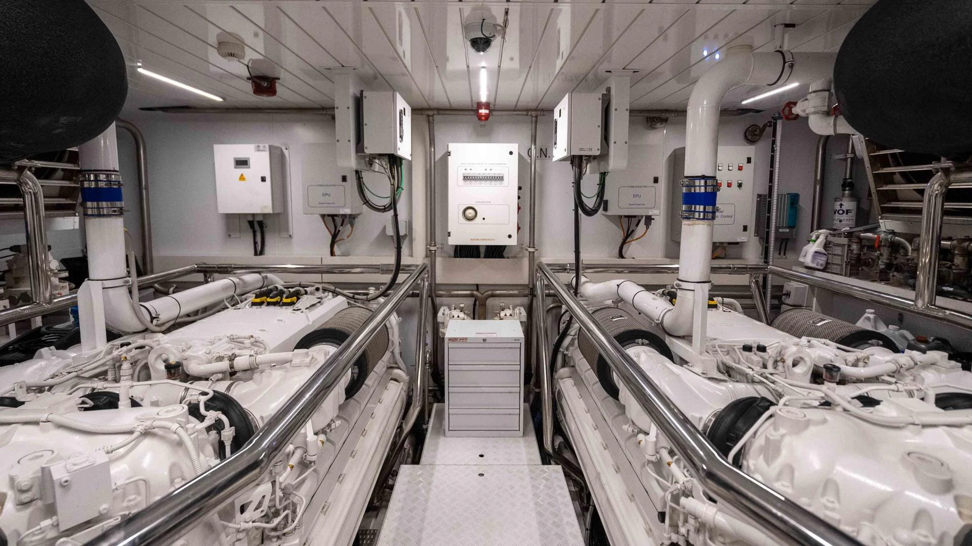 a room with many white machines aboard FREDDY Yacht for Sale