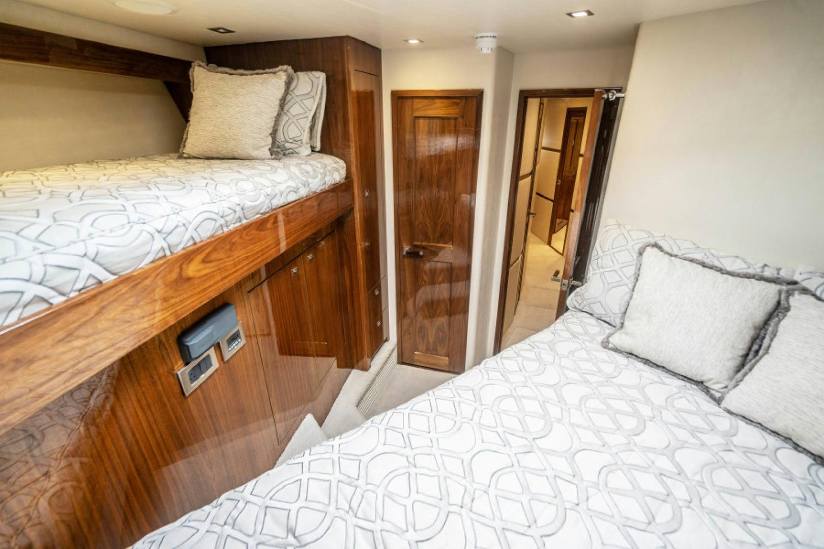 a hotel room with a bed aboard TIKI BAR Yacht for Sale