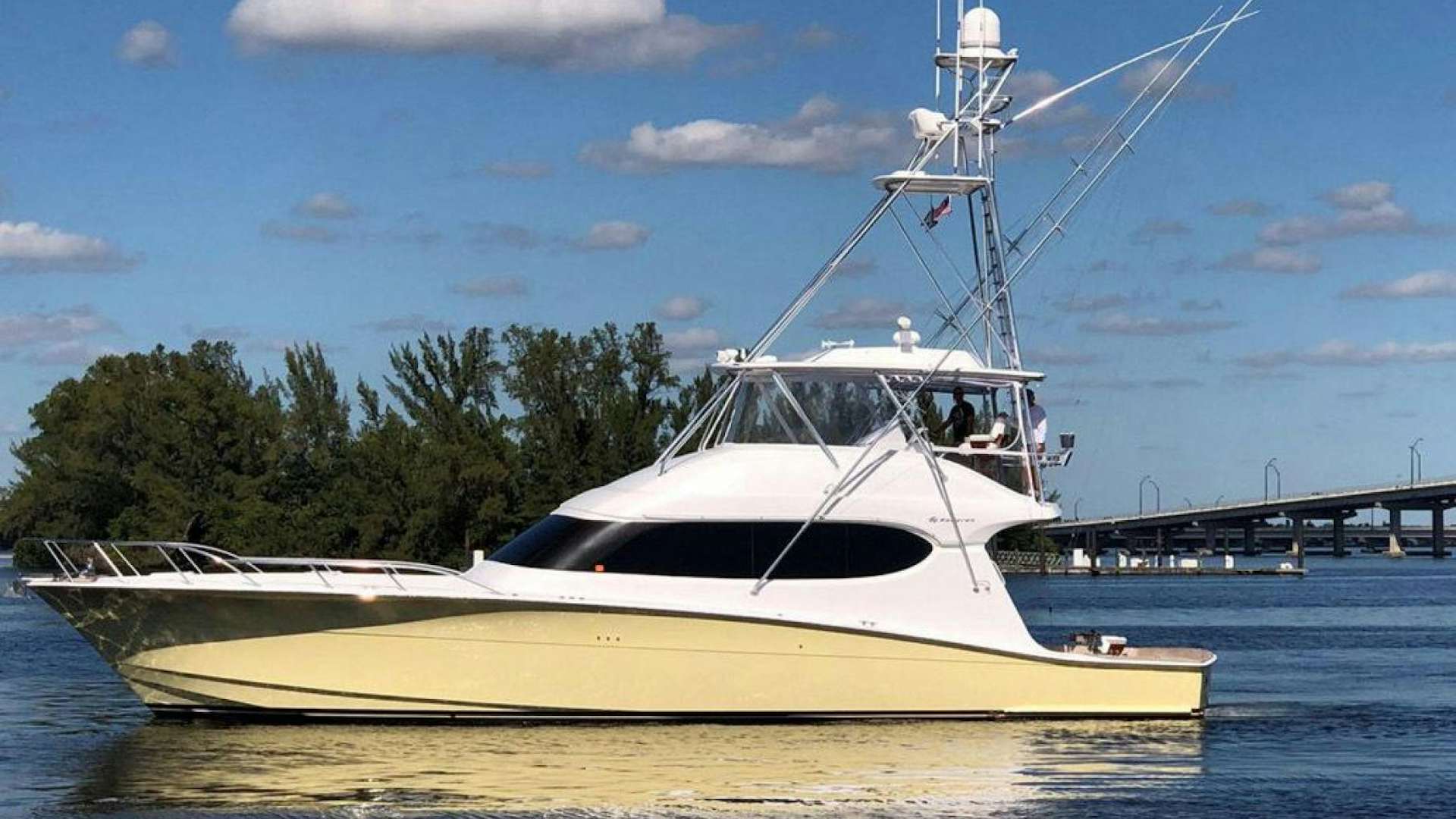Watch Video for LYON FISH Yacht for Sale