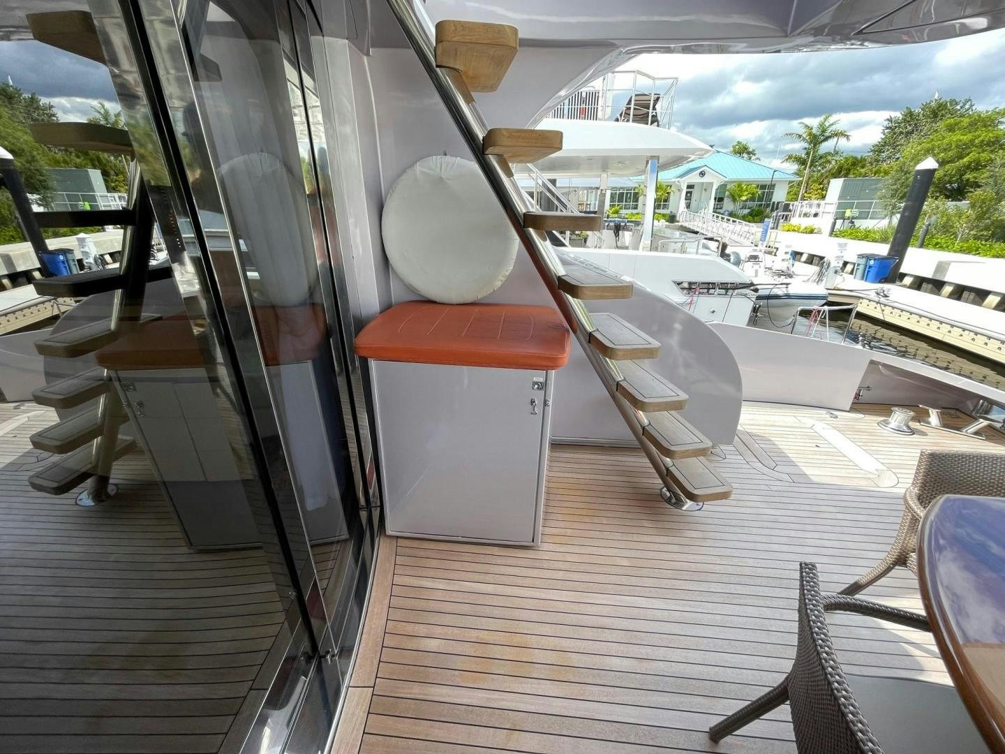 inside of a boat aboard SILVER MAMA Yacht for Sale
