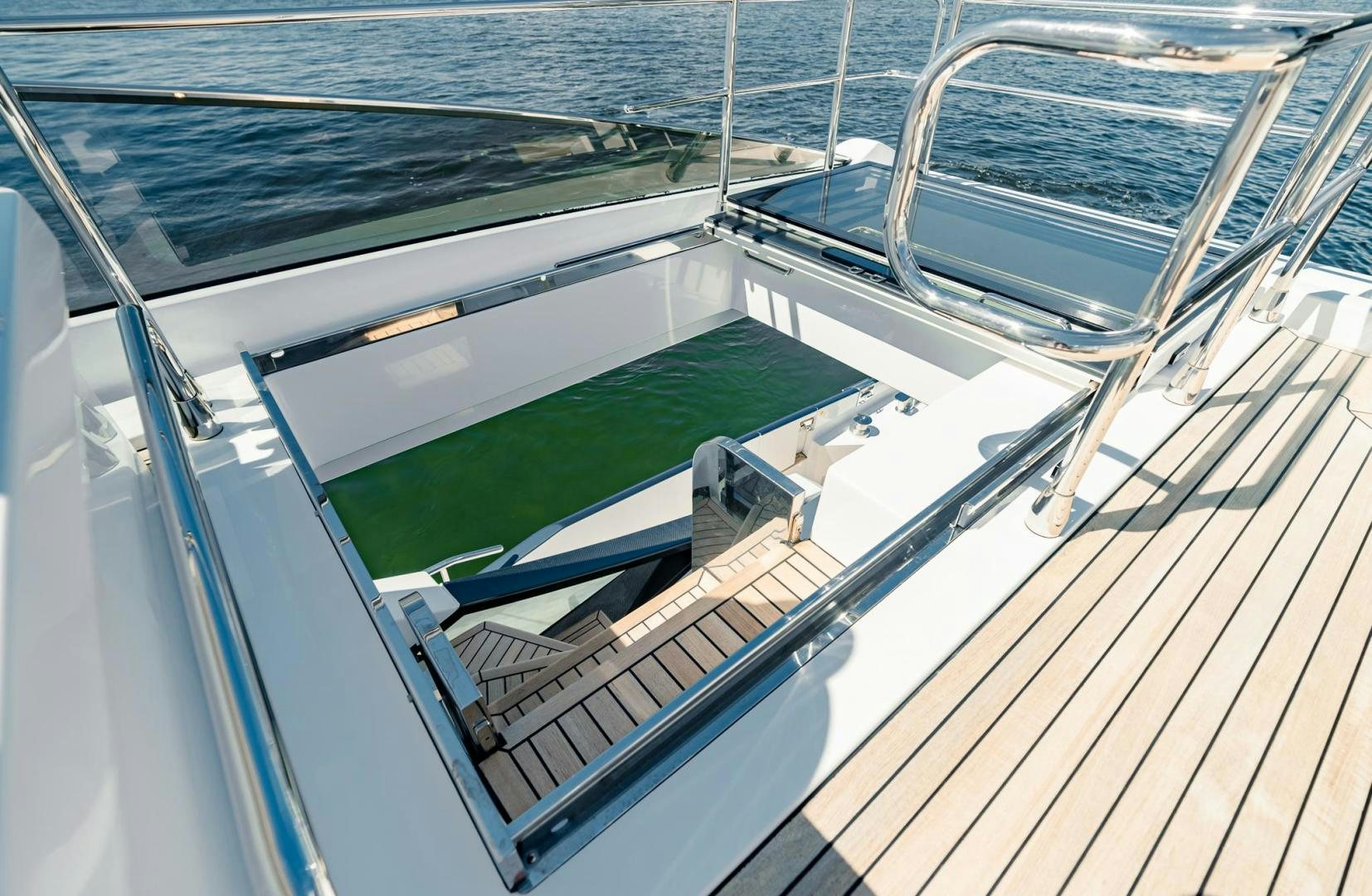 graphical user interface aboard HOME SOUTH Yacht for Sale