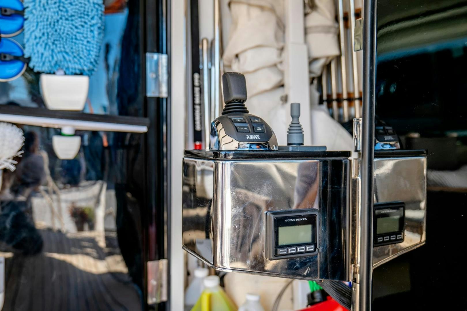 a machine with a screen aboard QUARANTENA Yacht for Sale