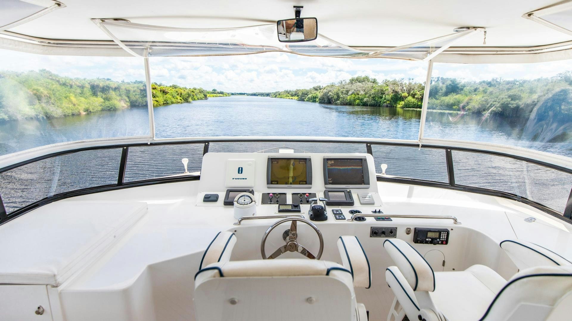 inside of a boat aboard DREAMCHASER Yacht for Sale