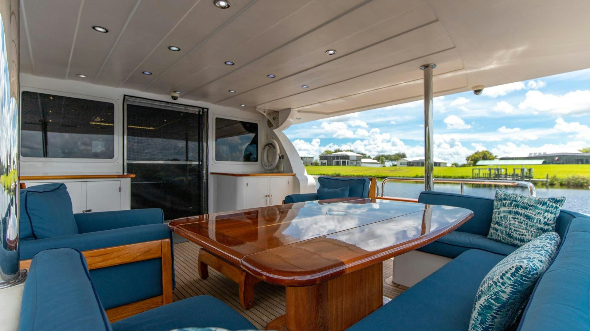 a table on a boat aboard DREAMCHASER Yacht for Sale