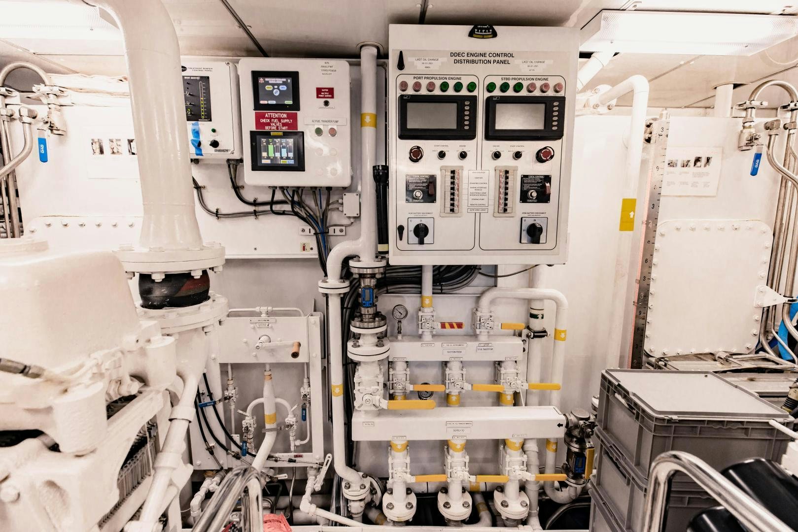 a machine with many buttons aboard INVICTUS Yacht for Sale